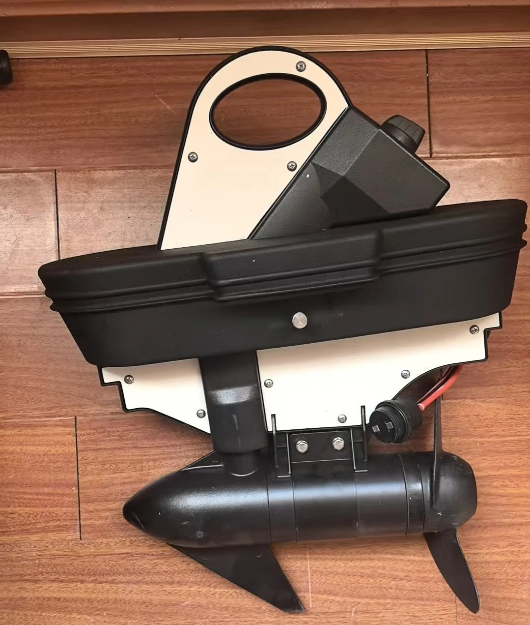 Motore da pesca con propulsore - Fishing Kayak Trolling Motor recensione e prezzo